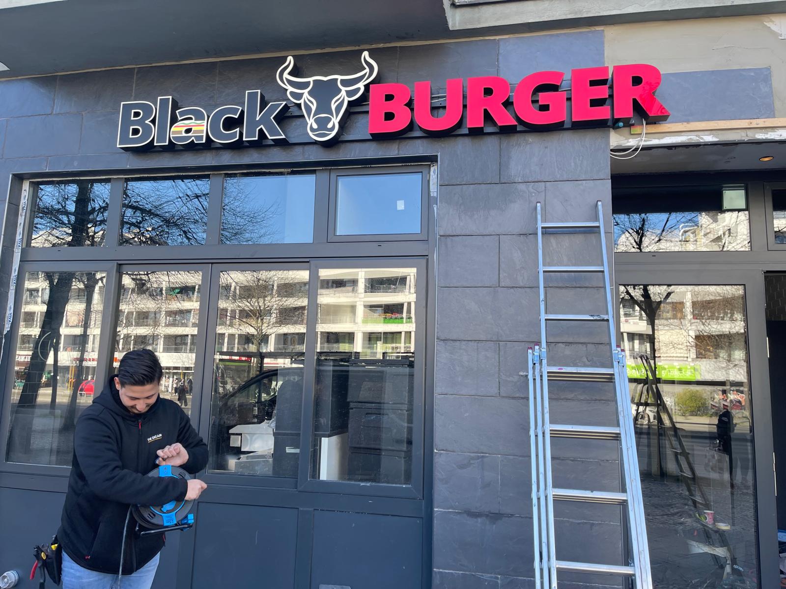 Black Burger Berlin – Projektfortschritt 2